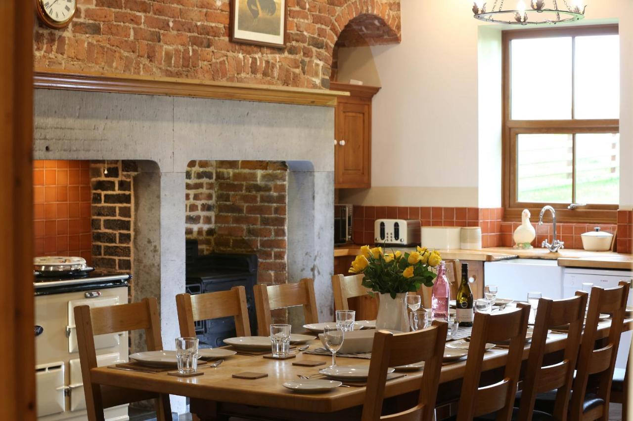 Tywysog Villa Henllan  ภายนอก รูปภาพ